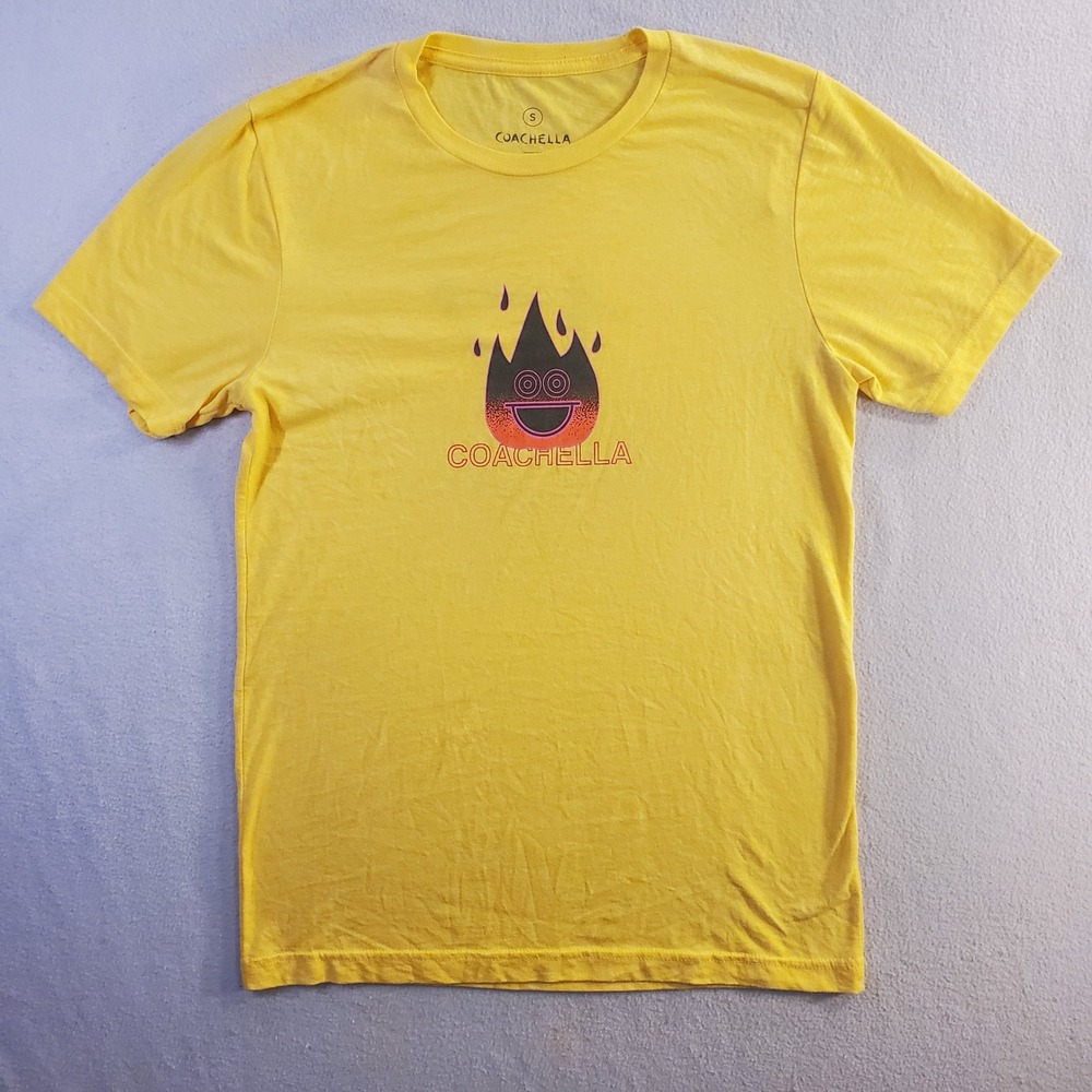 Coachella 2017 Music Festival Graphic T-Shirt Mens Small Yellow Flame 17 Print